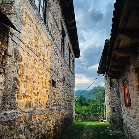 Cottage Modrich Struga Esterno foto