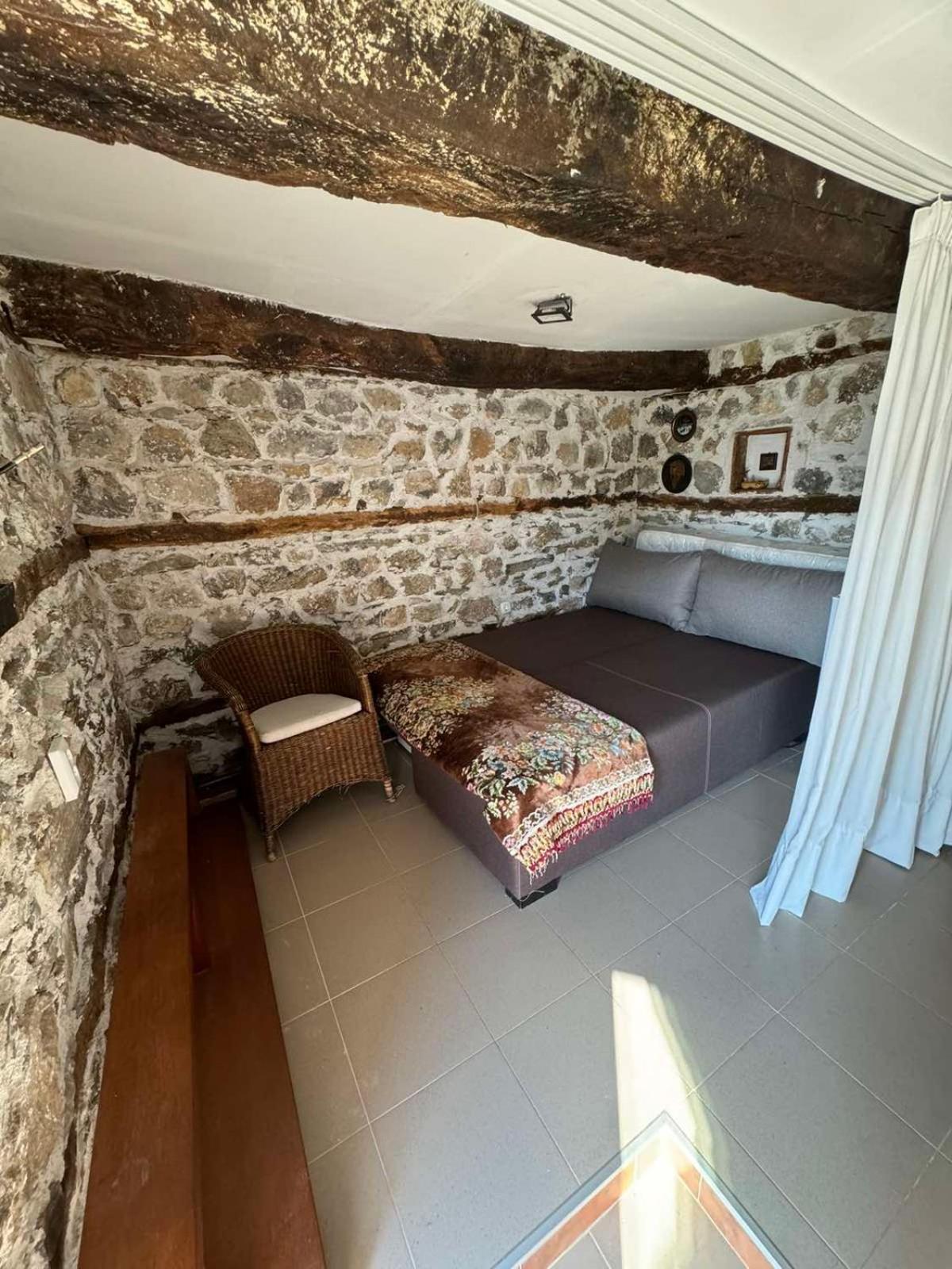Cottage Modrich Struga Esterno foto