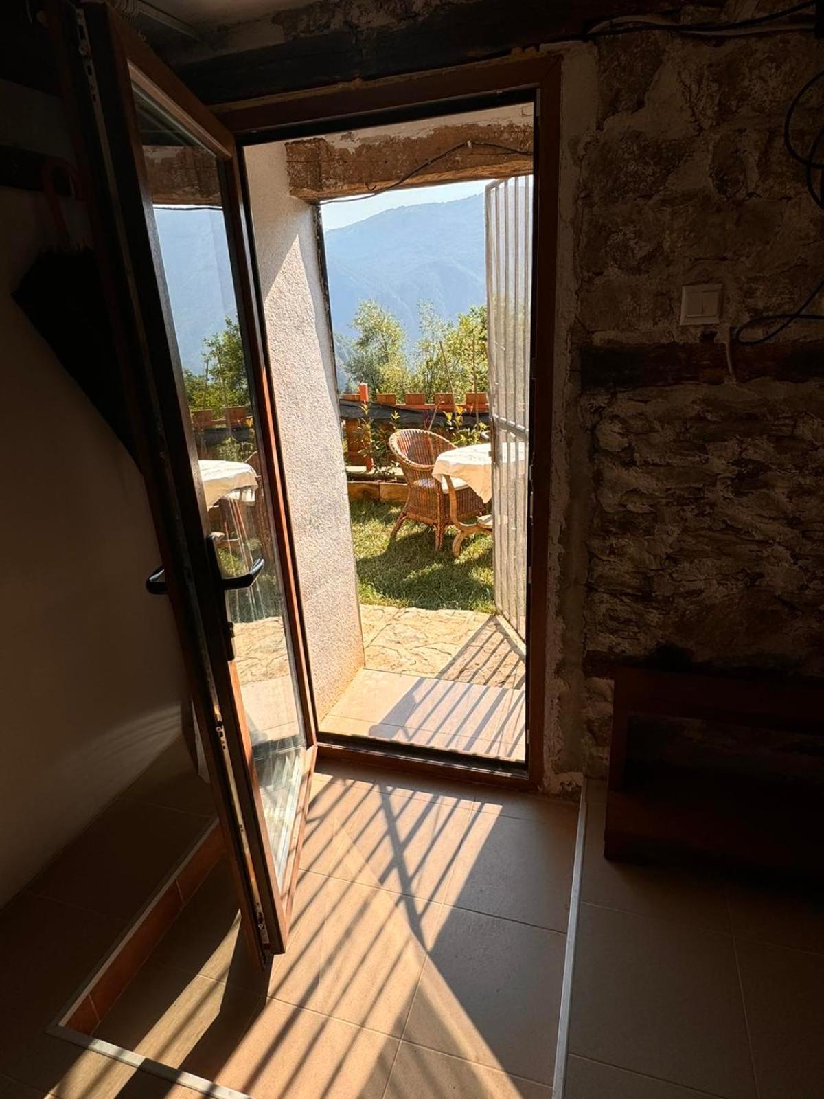 Cottage Modrich Struga Esterno foto